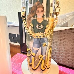 Custom design tumbler with Chain